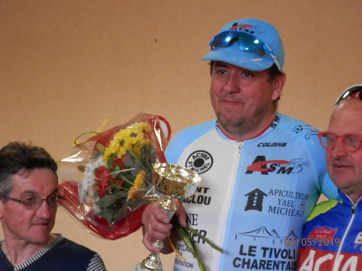 COURSE DE LONNES